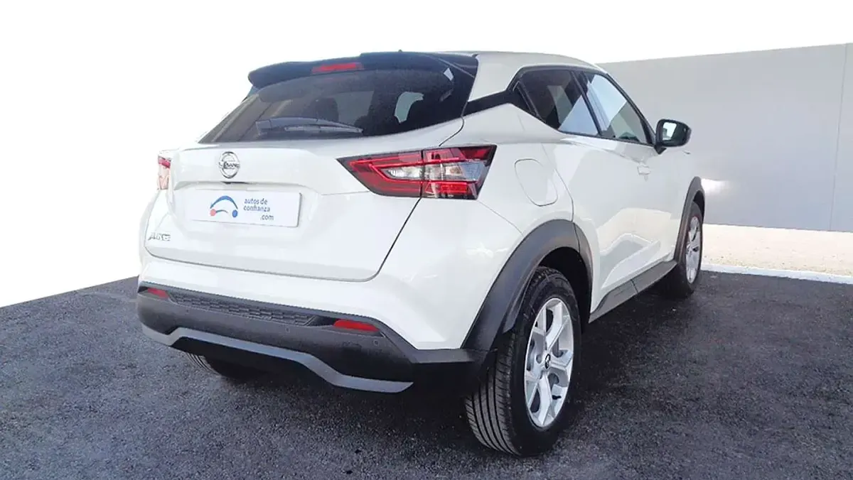 Begagnad Nissan Juke Acenta 114 HK (83 kW) 2021 SUV
