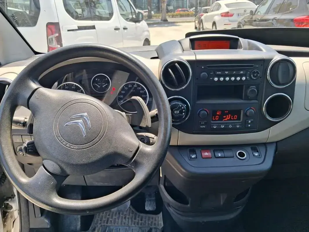 Usado Citroën Berlingo XTR 92 CV (67 kW) 2014 Monovolumen
