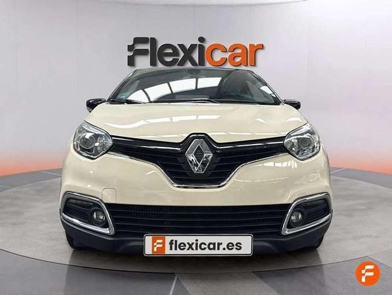 Usado Renault Captur Zen 90 CV (66 kW) 2016 Blanco SUV