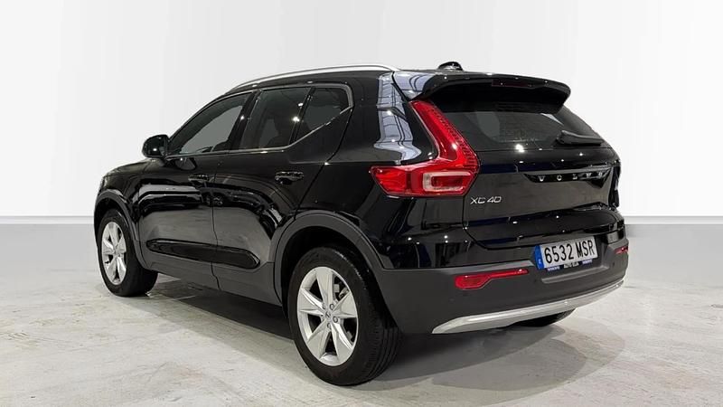 Usado Volvo XC40 Core 163 CV (119 kW) 2024 SUV