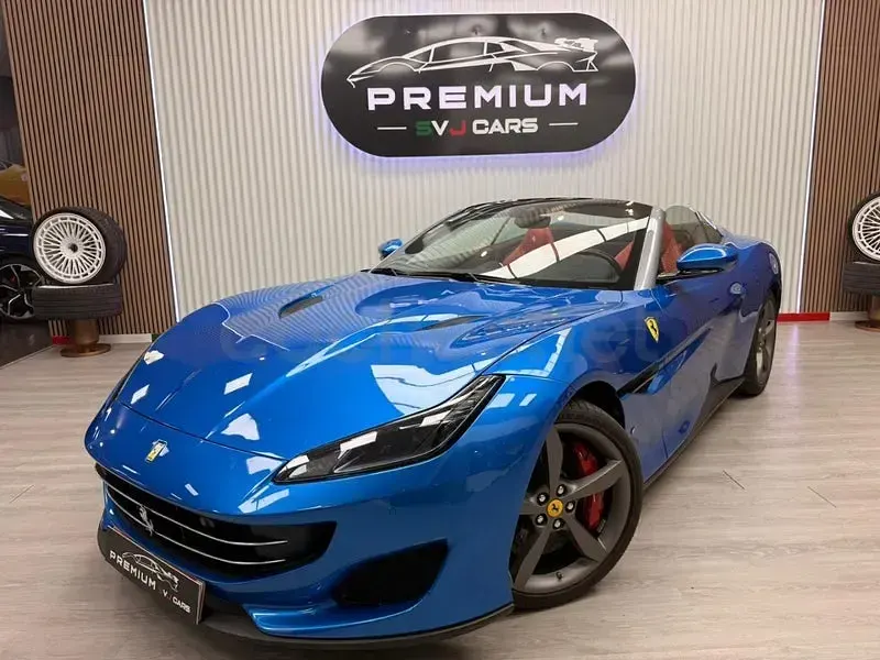 Usado Ferrari Portofino 600 CV (441 kW) 2020 Azul Descapotable