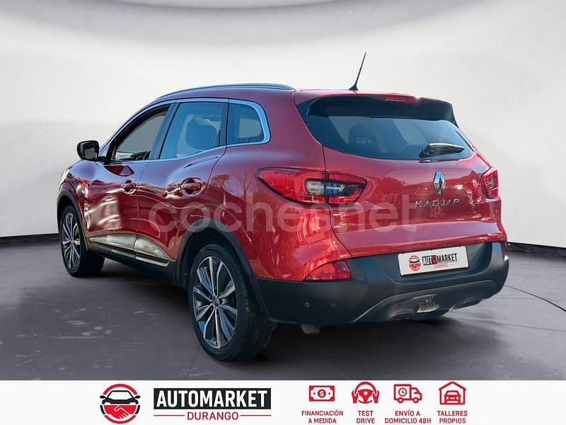 Usado Renault Kadjar Zen 131 CV (96 kW) 2015 Granate SUV