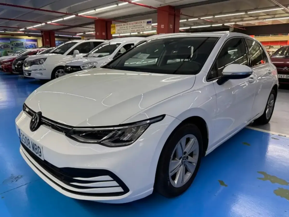 Usado VW Golf VIII 116 CV (85 kW) 2022 Berlina