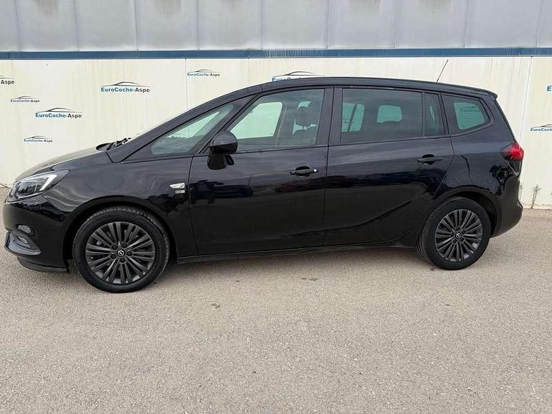 Usado Opel Zafira S 136 CV (100 kW) 2019 Negro Monovolumen