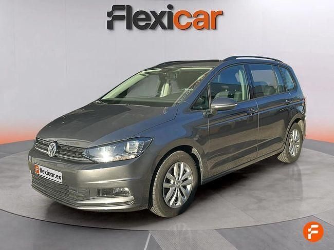 Usado VW Touran Edition 115 CV (84 kW) 2018 Gris / plata Monovolumen