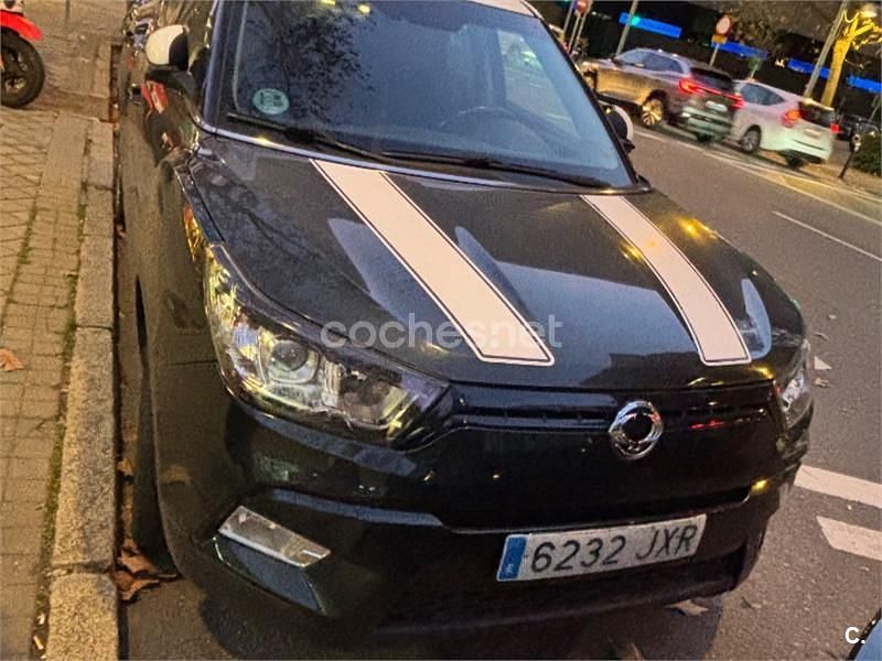 Verde Usado 2017 Ssangyong (KGM) Tivoli Limited SUV | 10.000 € (Precio justo) - Imagen 1/4