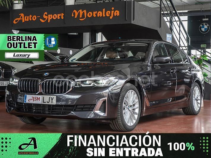 Gris / plata Usado 2020 BMW 530e Comfort Edition Berlina | 31.900 € (Precio justo) - Imagen 1/4