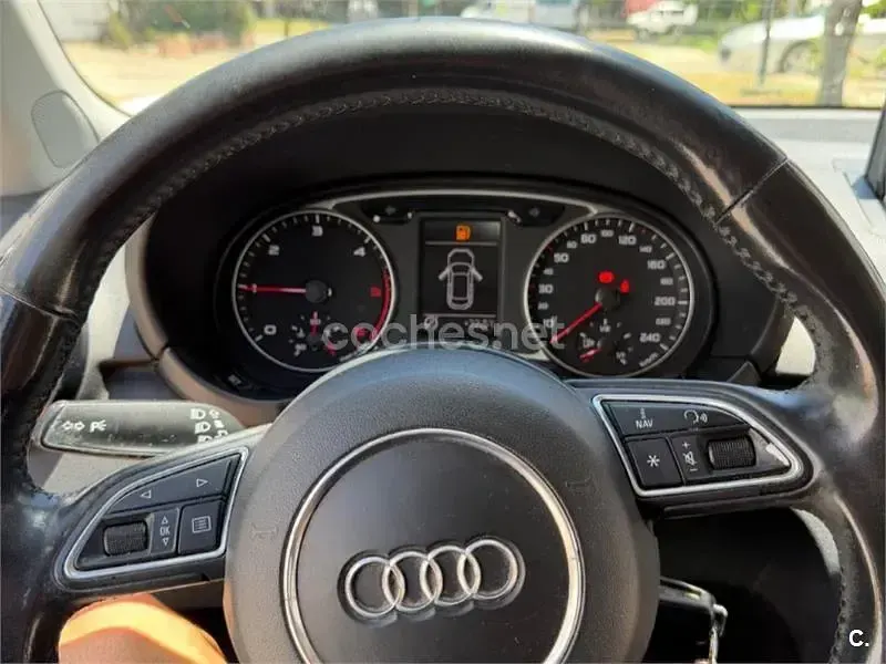 Usado Audi A1 Sportback 116 CV (85 kW) 2016 Blanco Utilitario