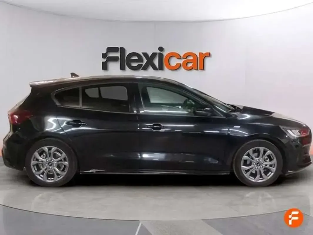 Usado Ford Focus Active 155 CV (114 kW) 2024 Negro Berlina
