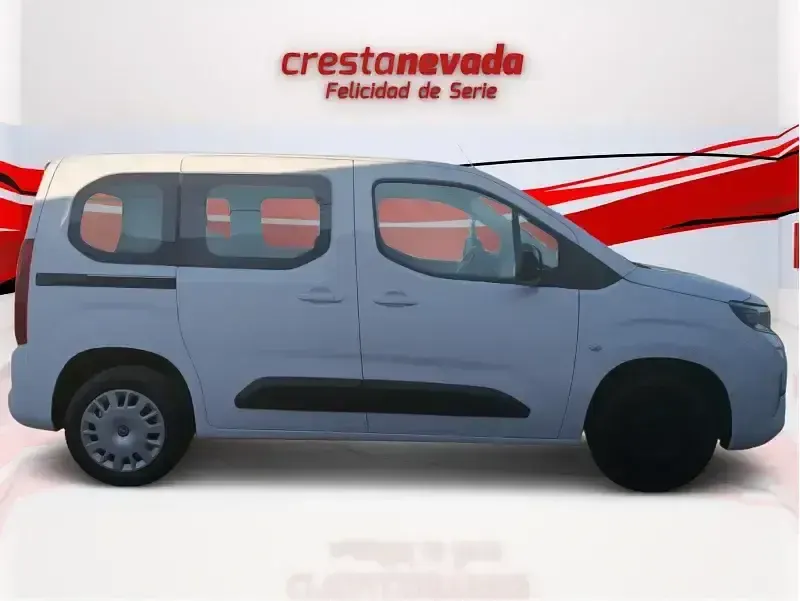Usado Opel Combo Life Business Edition 102 CV (75 kW) 2024 Blanco