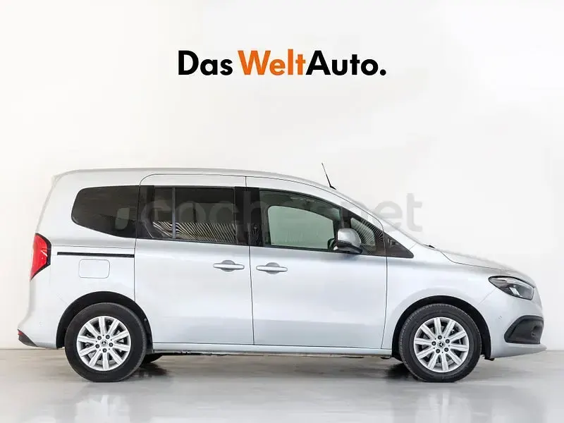 Usado Mercedes T160 95 CV (69 kW) 2022 Gris / plata Monovolumen