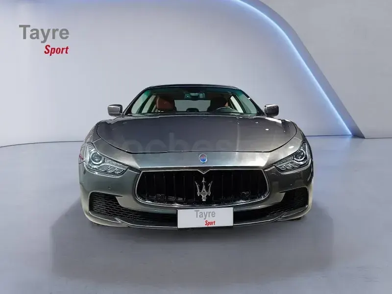Usado Maserati Ghibli 275 CV (202 kW) 2016 Gris Berlina