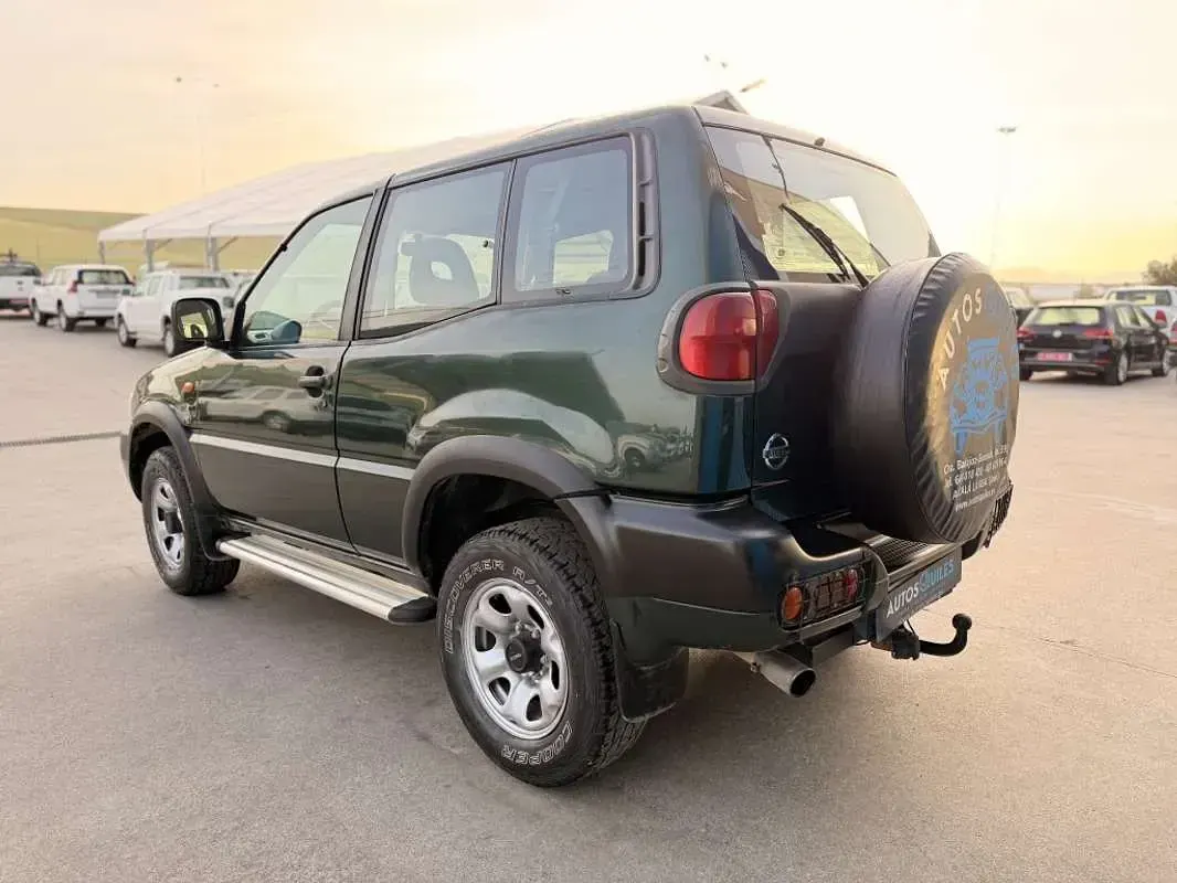 Usado Nissan Terrano 125 CV (91 kW) 2006 Verde SUV