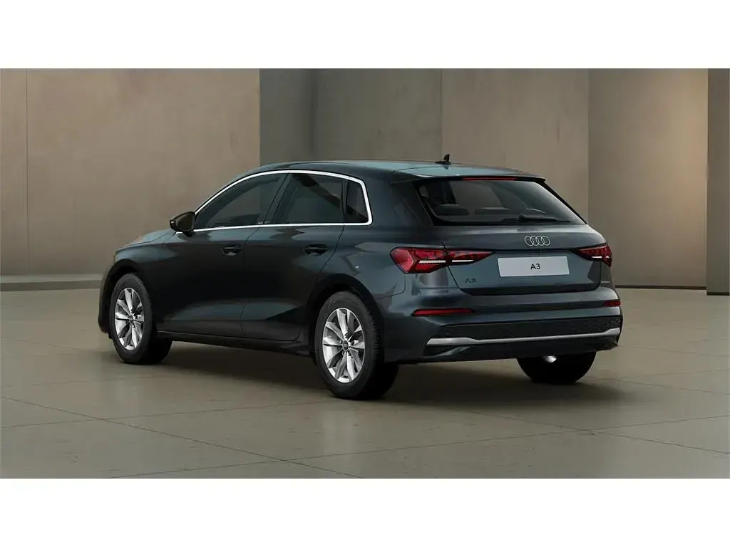 Nuevo Audi A3 Advanced 150 CV (110 kW) 2025 Gris Berlina
