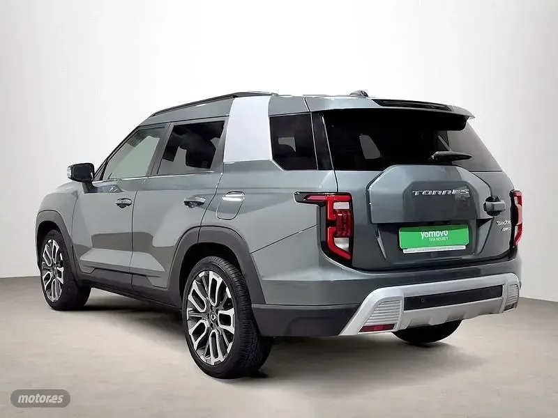 Usado KGM Torres 163 CV (119 kW) 2023 Verde SUV