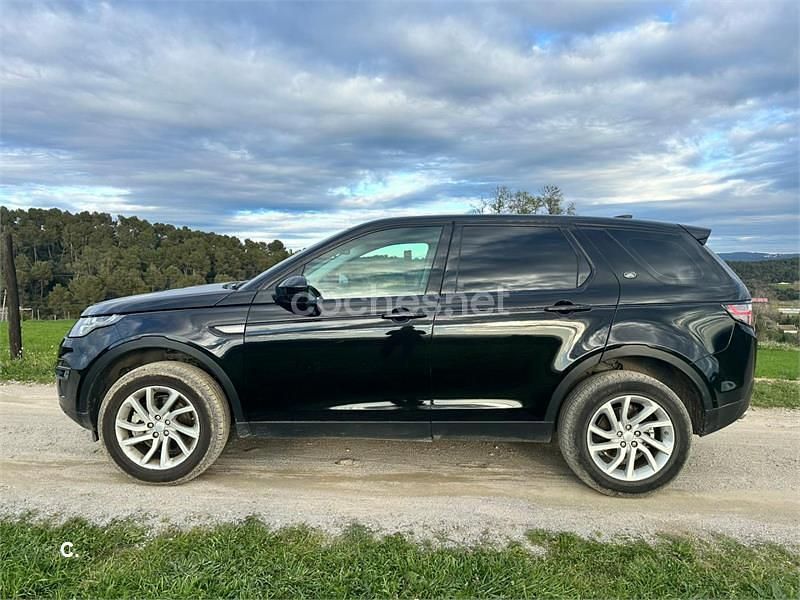 Usado Land Rover Discovery Sport SE 150 CV (110 kW) 2020 Negro SUV