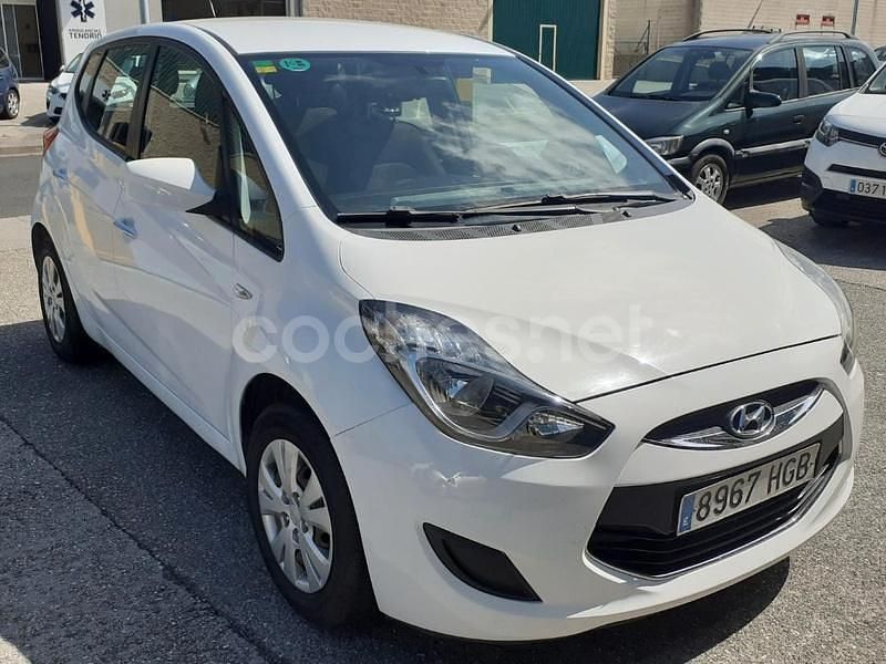 Usado Hyundai ix20 Classic 90 CV (66 kW) 2011 Blanco Utilitario
