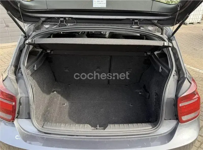 Usado BMW 116 Sport Line 136 CV (100 kW) 2012 Gris / plata Utilitario