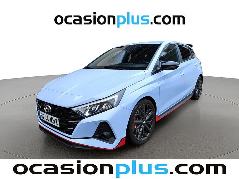 Azul Usado 2024 Hyundai i20 Utilitario | 26.182 € (Un poco caro) - Imagen 1/4