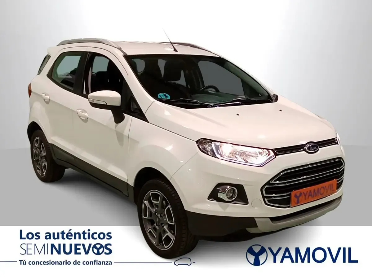 Usado Ford Ecosport Titanium 125 CV (91 kW) 2015 Blanco SUV