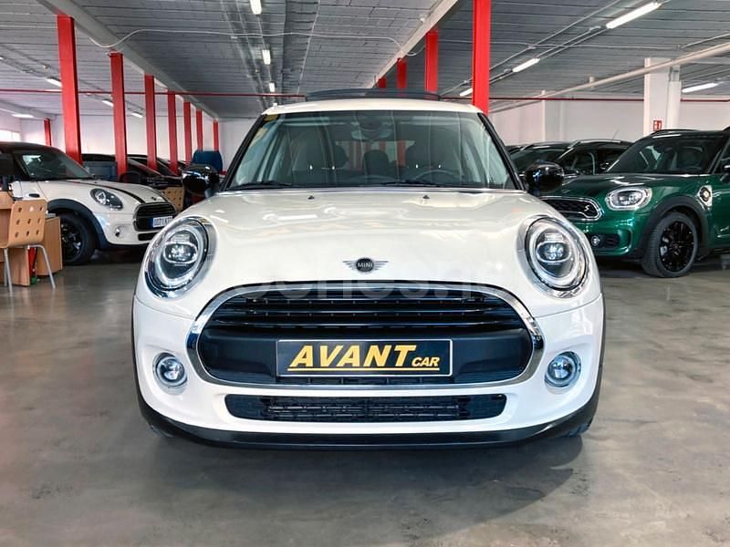 Usado Mini ONE 102 CV (75 kW) 2019 Beige Utilitario