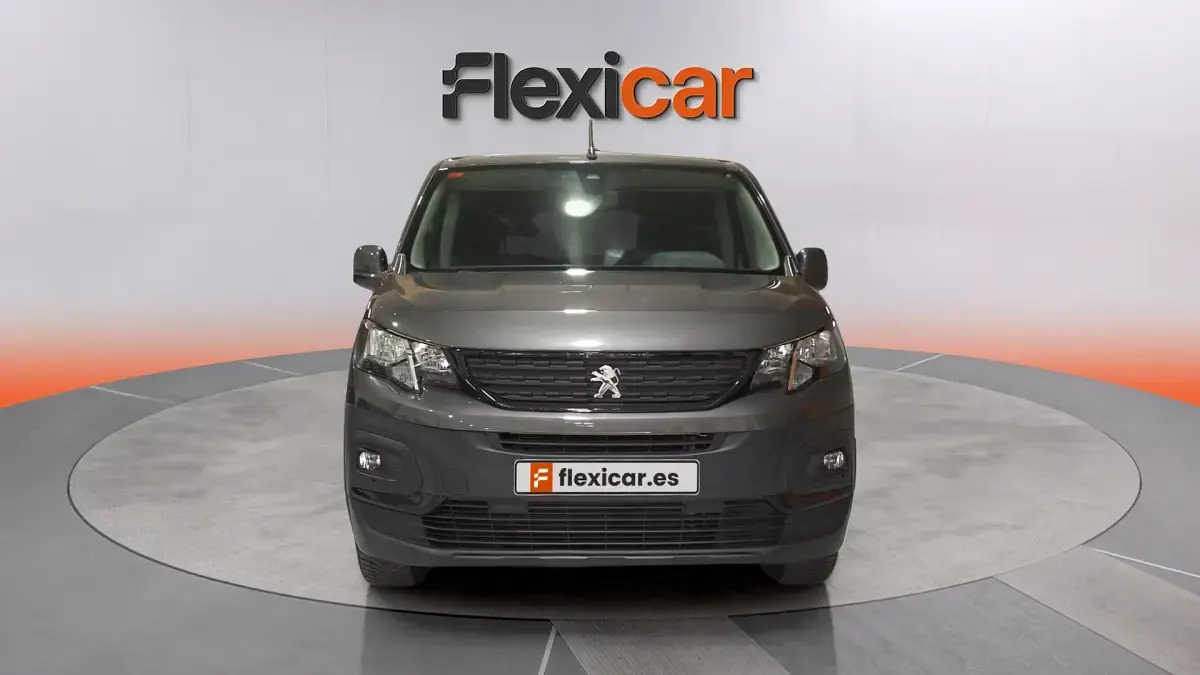 Usado Peugeot Rifter Allure 102 CV (75 kW) 2021 Gris Monovolumen