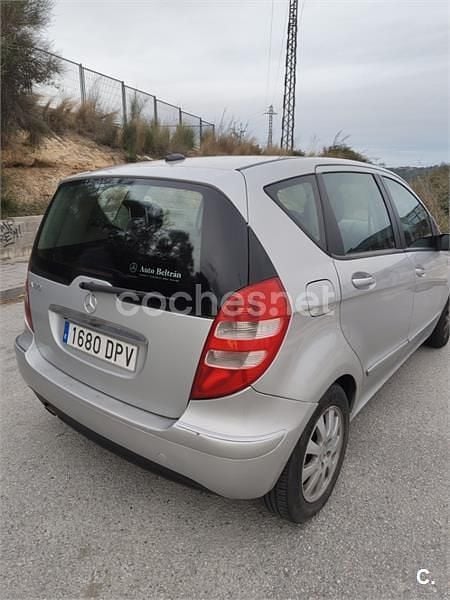 Usado Mercedes A170 Elegance 116 CV (85 kW) 2005 Gris / plata Monovolumen