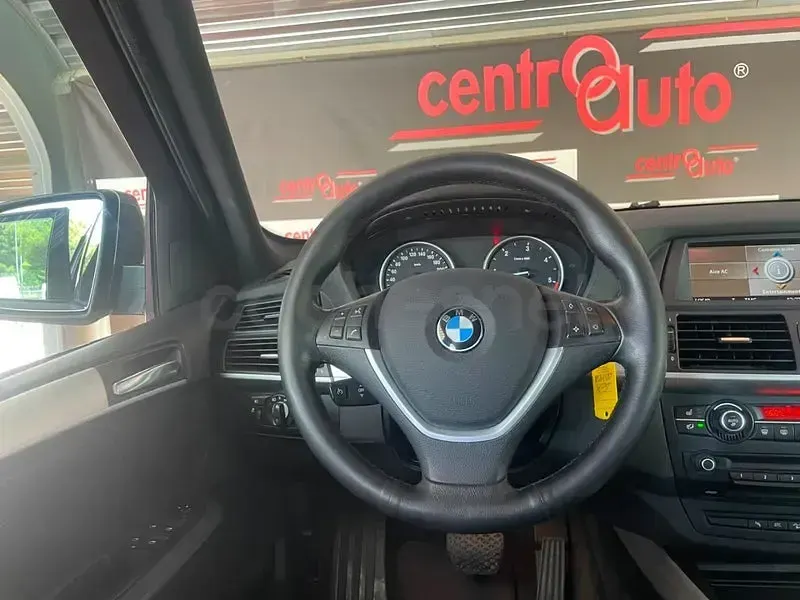 Usado BMW X5 235 CV (172 kW) 2007 Beige SUV