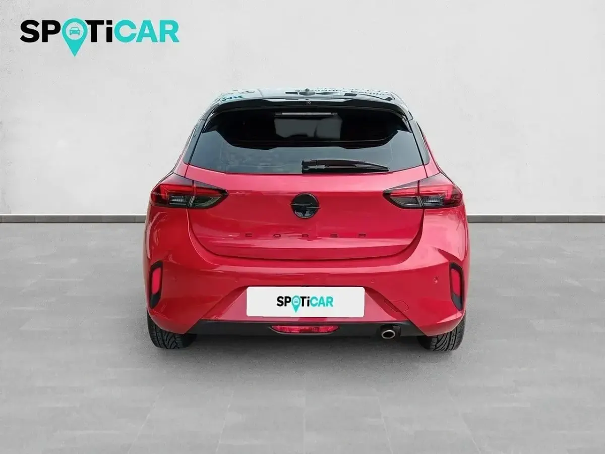 Usado Opel Corsa 100 CV (73 kW) 2024 Rojo Utilitario