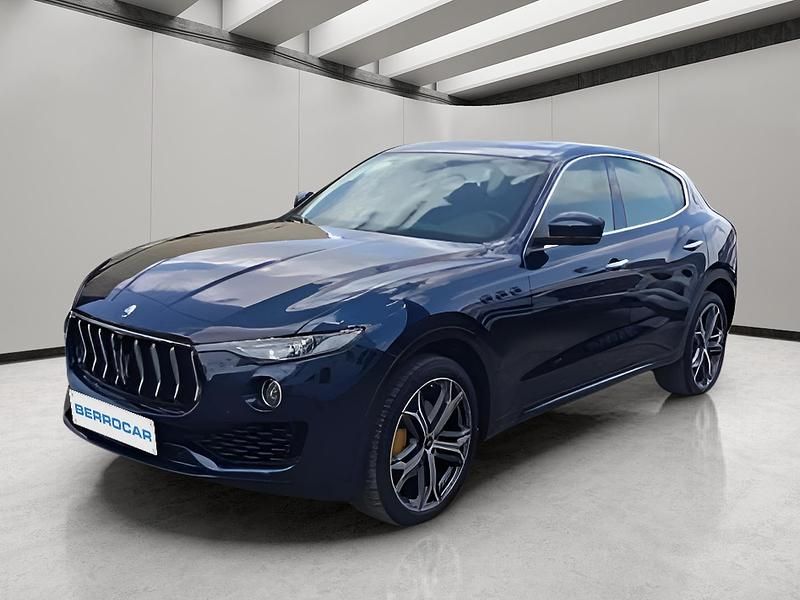 Azul Usado 2023 Maserati Levante SUV | 97.295 € - Imagen 1/4