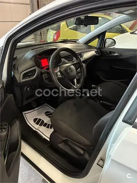 Usado Opel Corsa Expression 75 CV (55 kW) 2016 Blanco Utilitario