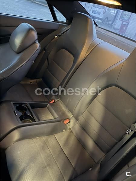 Usado Mercedes E250 204 CV (150 kW) 2009 Negro Coupe