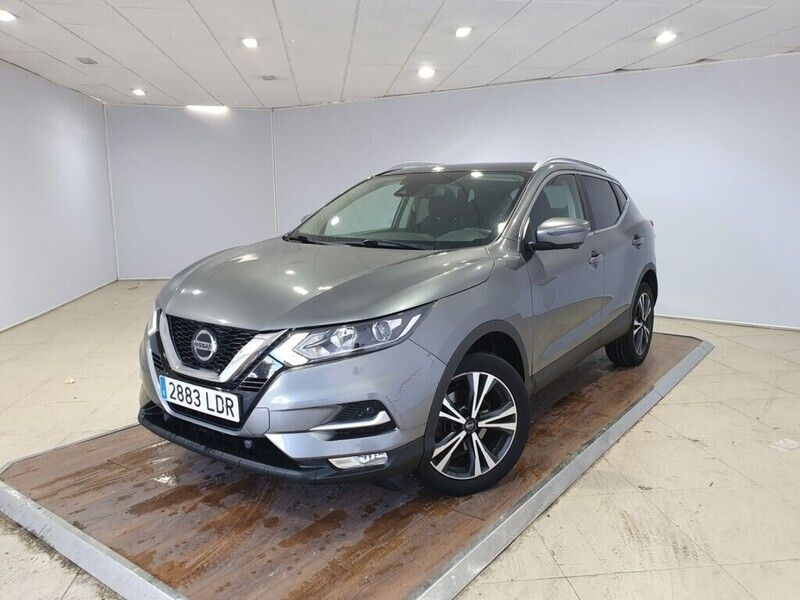 Usado Nissan Qashqai N-Connecta 160 CV (117 kW) 2019 Gris SUV