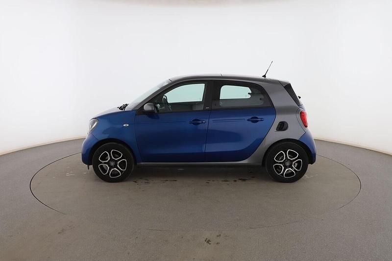 Usado Smart ForFour Basis 90 CV (66 kW) 2016 Azul Utilitario