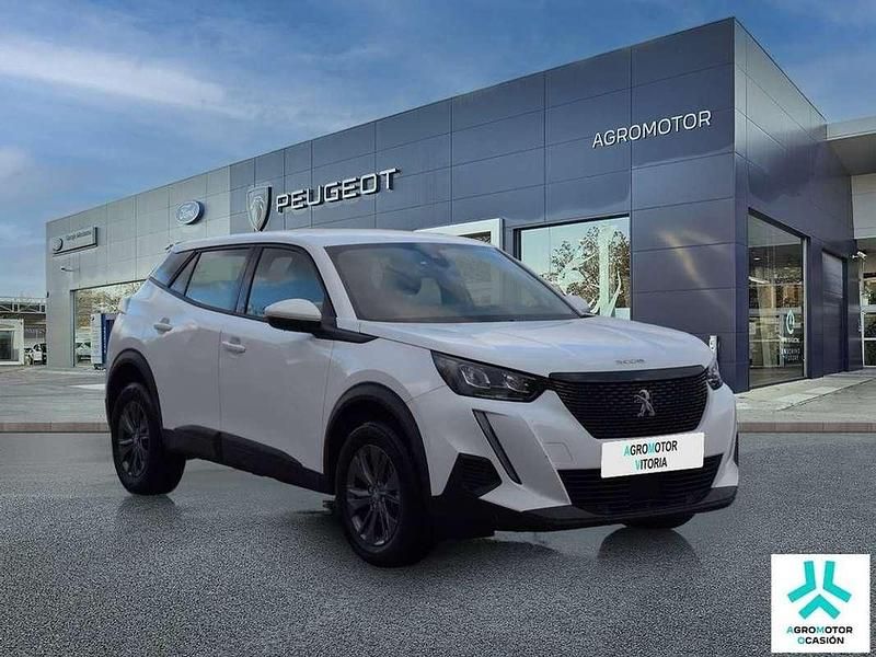 Usado Peugeot 2008 Active 102 CV (75 kW) 2023 Blanco SUV