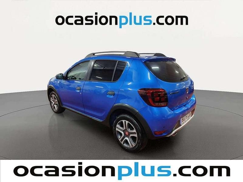 Usado Dacia Sandero 95 CV (69 kW) 2019 Azul Utilitario