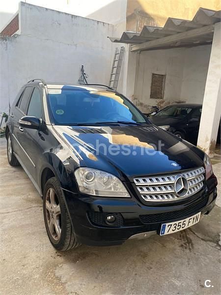 Usado Mercedes ML320 224 CV (164 kW) 2009 Negro SUV