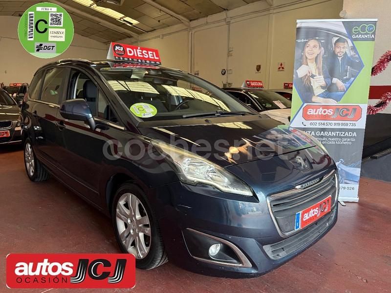Usado Peugeot 5008 Style 115 CV (84 kW) 2014 Azul Monovolumen