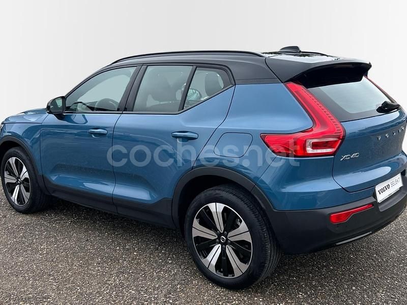 Usado Volvo XC40 Core 185 kW (252 CV) 2023 Eléctrico SUV