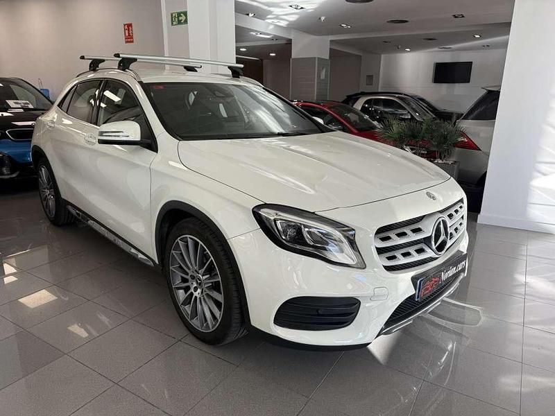 Blanco Usado 2017 Mercedes GLA200 SUV | 22.499 € (Precio justo) - Imagen 1/4