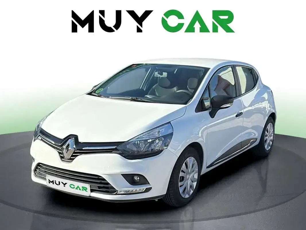 Usado Renault Clio Business 75 CV (55 kW) 2019 Blanco Utilitario