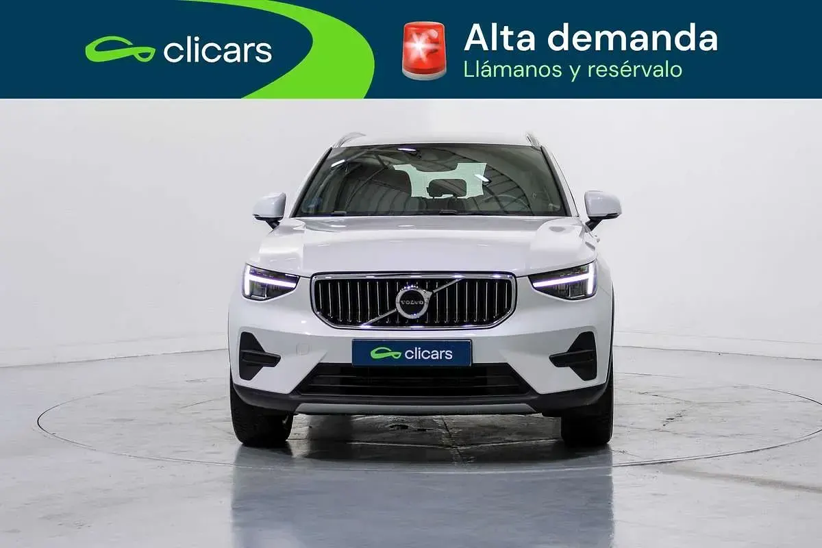 Usado Volvo XC40 Plus 179 CV (131 kW) 2022 Blanco SUV