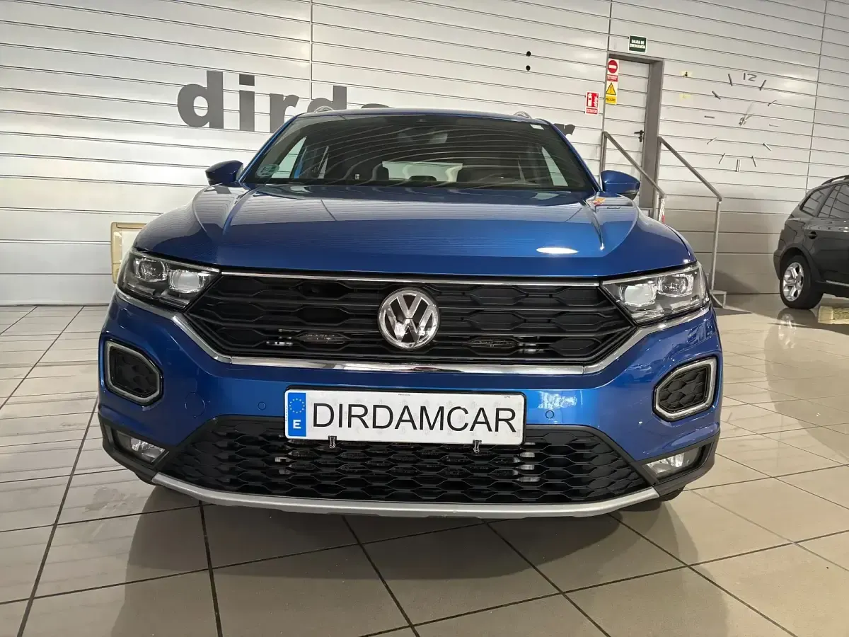 Usado VW T-Roc Sportline 190 CV (139 kW) 2018 Azul SUV