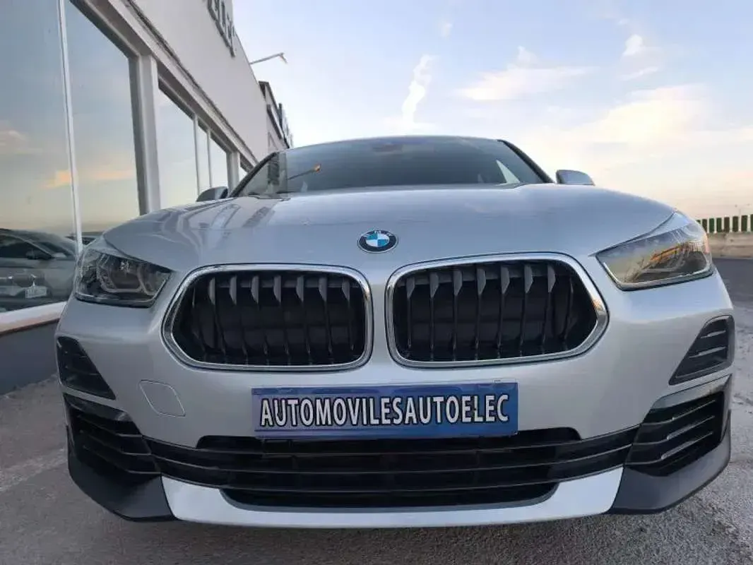 Usado BMW 116 116 CV (85 kW) 2021 Gris Utilitario
