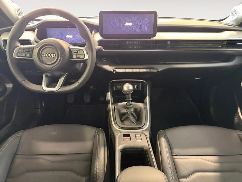 Usado Jeep Avenger Altitude 100 CV (73 kW) 2025 Blanco SUV