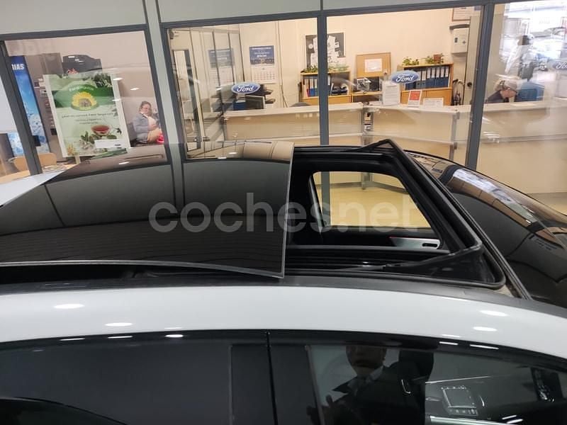 Usado Mercedes B180 116 CV (85 kW) 2021 Blanco Monovolumen