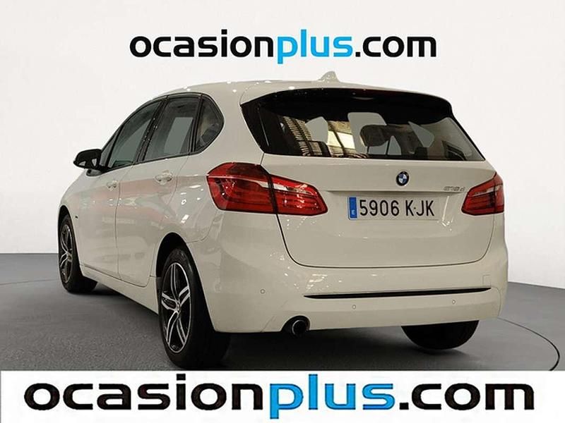 Usado BMW 218 Active Tourer 150 CV (110 kW) 2018 Blanco Monovolumen