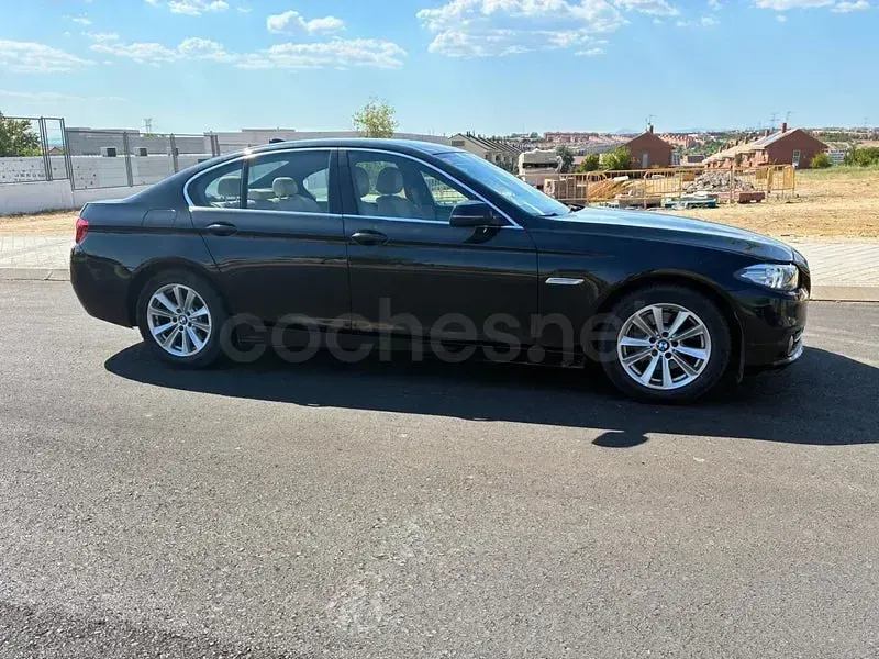 Usado BMW 520 Comfort Edition 190 CV (139 kW) 2017 Negro Berlina