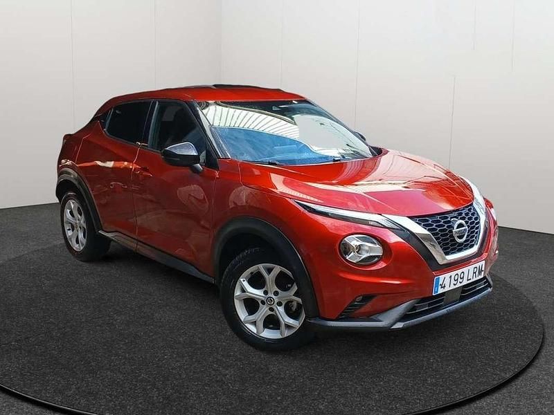 Usado Nissan Juke N-Connecta 114 CV (83 kW) 2021 Rojo SUV