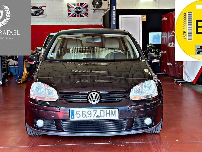 Negro Usado 2006 VW Golf Trendline Berlina | 3500 € (Precio justo) - Imagen 1/4